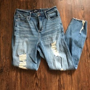 WORN ONCE Hollister high-rise mom jean